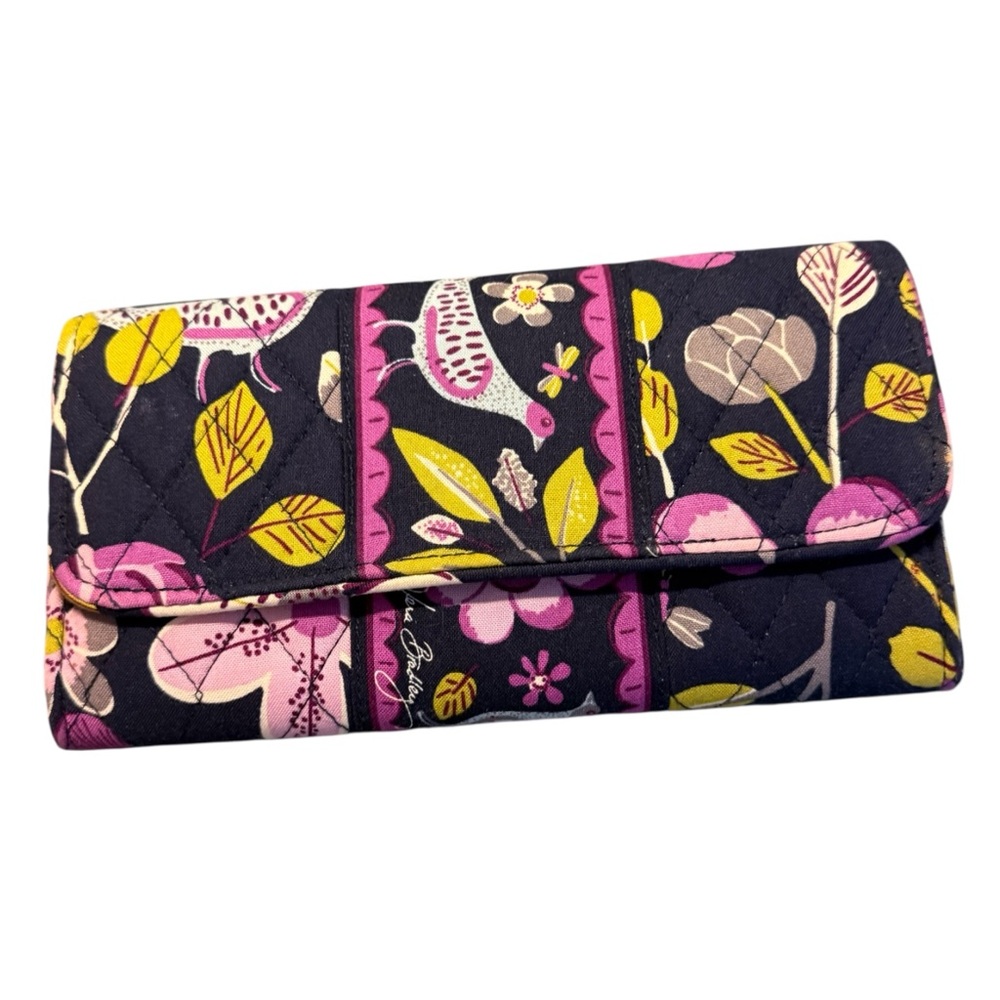 ❌Sold❌ Vera Bradley Women's Wallet, Retired “Floral Nightingale” Pattern